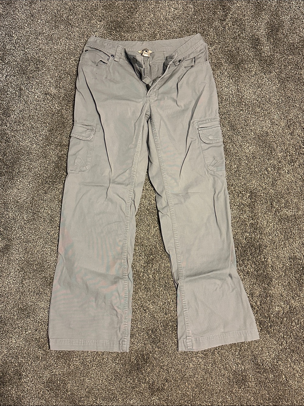 Duluth Trading Co Women's Light Gray Boot Cut Cargo Jeans